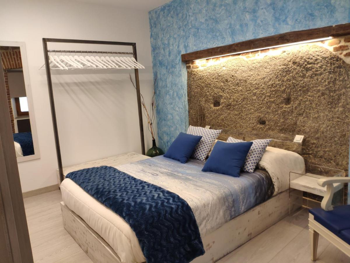 Tres Monos Apartament *