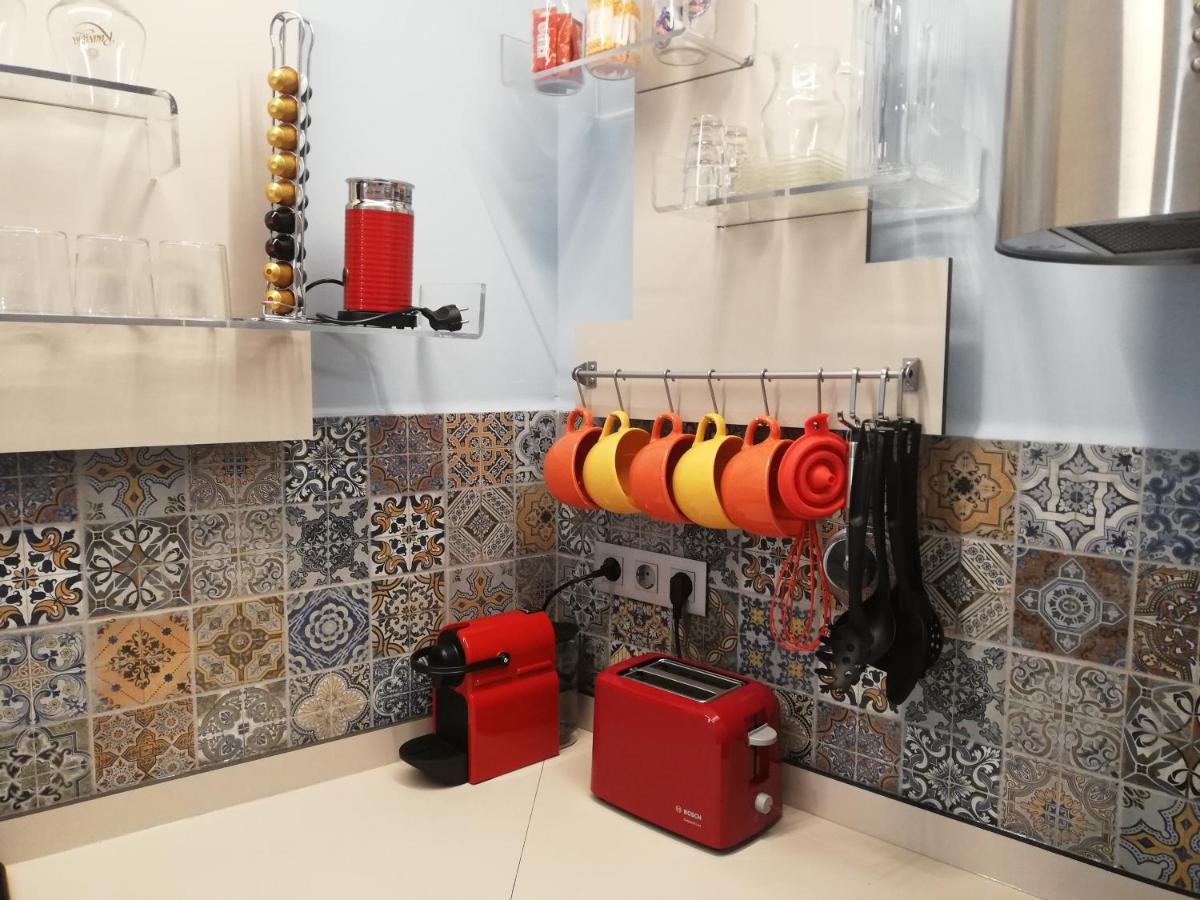Tres Monos Apartament *